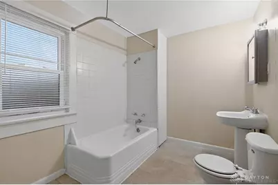 2536 Ravenwood Avenue, Dayton, OH 45406 - Photo 21