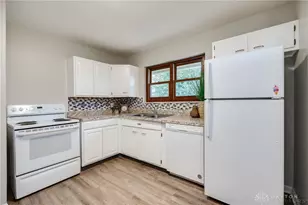 260 Yorkwood Dr, New Lebanon, OH 45345 - Photo 11