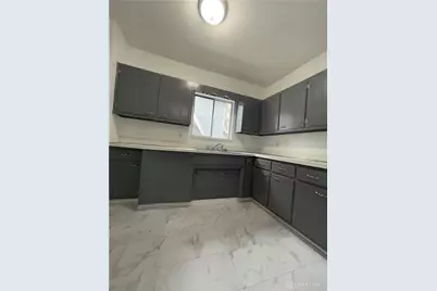 212 E Hillcrest Avenue, Dayton, OH 45405 - Photo 9