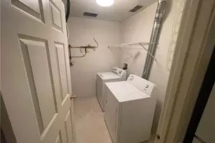 1901 Waterstone Blvd, Miamisburg, OH 45342 - Photo 9