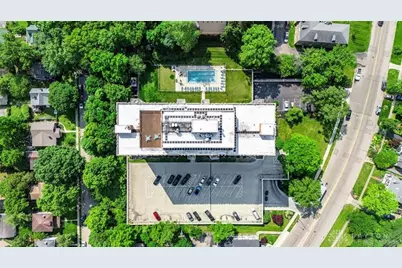 2230 S Patterson Boulevard #21, Dayton, OH 45409 - Photo 5