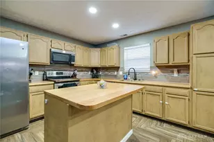 1358 Shannon Ln, Xenia, OH 45385 - Photo 13