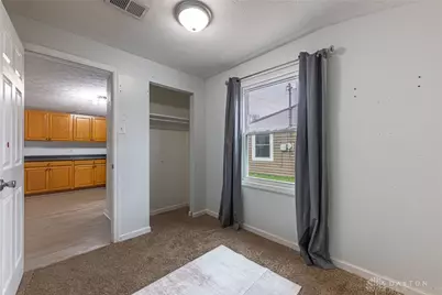 698 S Riverview Avenue, Miamisburg, OH 45342 - Photo 15