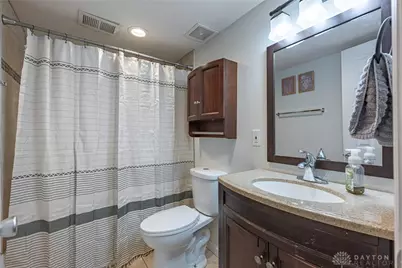 698 S Riverview Avenue, Miamisburg, OH 45342 - Photo 11