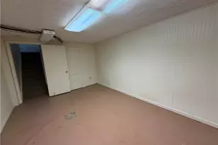 2175 Carlsbory Dr, Cincinnati, OH 45231 - Photo 37