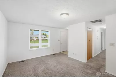 6429 Leawood Drive, Huber Heights, OH 45424 - Photo 7