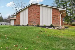 955 Oak Dale Dr, Xenia, OH 45385 - Photo 3