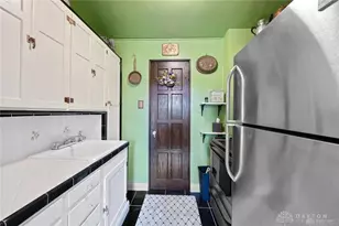 1211 Far Hills Ave, Oakwood, OH 45419 - Photo 13