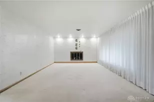 3698 Briar Pl, Dayton, OH 45405 - Photo 7