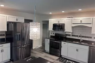 760 Accent Park Dr, Dayton, OH 45417 - Photo 9