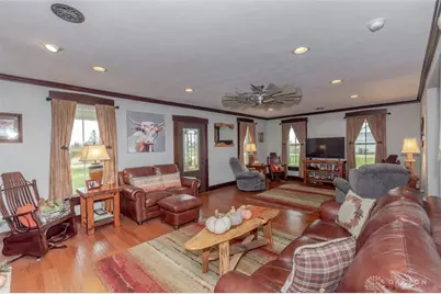 8885 Hemple Road, Germantown, OH 45327 - Photo 11