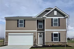 2927 Huntington Dr, Troy, OH 45373 - Photo 1