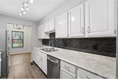 630 Hidden Valley Court, Fairborn, OH 45324 - Photo 19