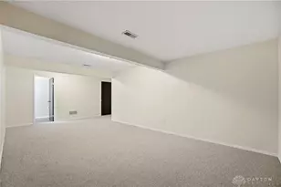 630 Hidden Valley Ct, Fairborn, OH 45324 - Photo 37