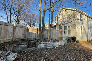 137 N Stanley St, Bellefontaine, OH 43311 - Photo 5