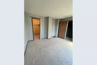 137 N Stanley Street, Bellefontaine, OH 43311 - Photo 25