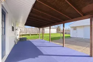 1176 Irmal Dr, Dayton, OH 45432 - Photo 3