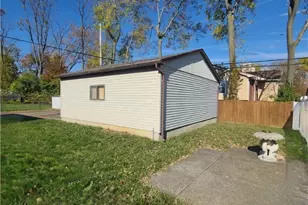 825 Brookfield Rd, Dayton, OH 45429 - Photo 27