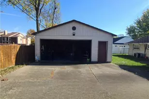 825 Brookfield Rd, Dayton, OH 45429 - Photo 29