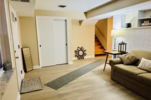 117 Hillview St, Greenville, OH 45331 - Photo 9