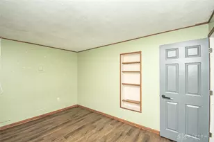 23 Long Dr, Eaton, OH 45320 - Photo 5