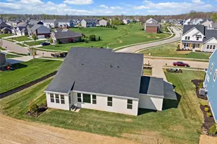 3604 Cypress Pointe Dr, Bellbrook, OH 45305 - Photo 19