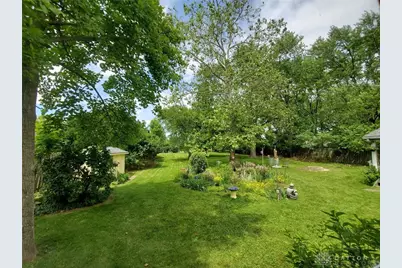 229 E Westbrook Road, Brookville, OH 45309 - Photo 33