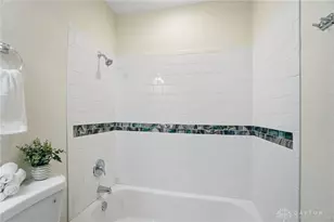 178 Dellwood Dr, Fairborn, OH 45324 - Photo 3