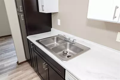 1792 Cherokee Drive #F, Dayton, OH 45449 - Photo 9