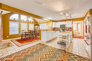 9229 Bennington Way, Clearcreek Twp, OH 45458 - Photo 15