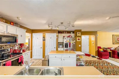 9229 Bennington Way, Clearcreek Twp, OH 45458 - Photo 19