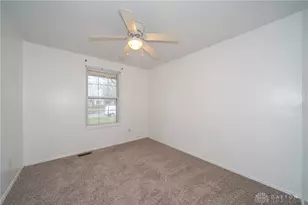 6773 Summerdale Dr, Huber Heights, OH 45424 - Photo 21