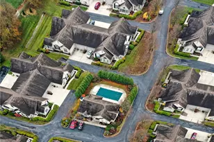 2042 Wentworth Village Dr, Bellbrook, OH 45305 - Photo 37