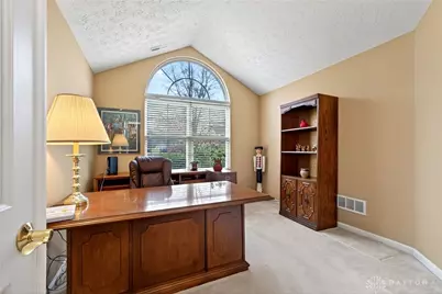 2042 Wentworth Village Drive, Bellbrook, OH 45305 - Photo 13