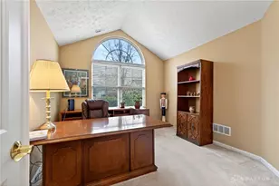 2042 Wentworth Village Dr, Bellbrook, OH 45305 - Photo 13