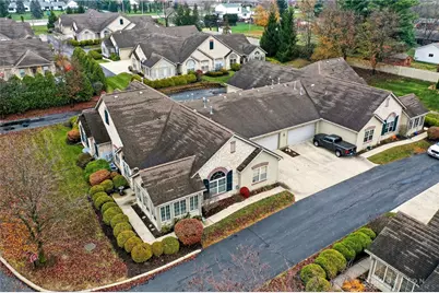 2042 Wentworth Village Drive, Bellbrook, OH 45305 - Photo 33