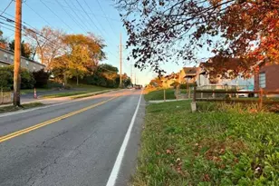 131 W Siebenthaler Ave, Dayton, OH 45405 - Photo 5