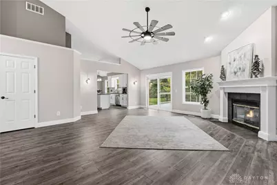 635 Breckenridge Way, Beavercreek, OH 45430 - Photo 13