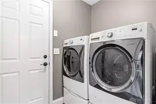 635 Breckenridge Way, Beavercreek, OH 45430 - Photo 25