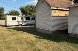 408 N Main St, West Manchester, OH 45382 - Photo 7