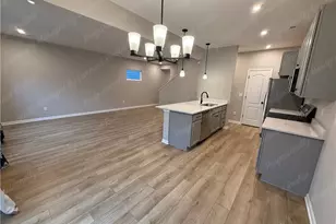 1640 Autumn Spice Pl, Sugarcreek Twp, OH 45459 - Photo 9