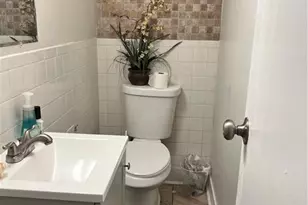 225 Edgewood Ave, Dayton, OH 45402 - Photo 7