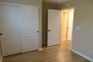 180 Old Pond Rd, Springboro, OH 45066 - Photo 17