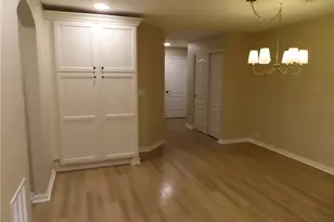 180 Old Pond Rd, Springboro, OH 45066 - Photo 9