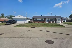 109 Ostend Dr, Brookville, OH 45309 - Photo 3