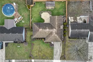 1310 Nottingham Dr, Greenville, OH 45331 - Photo 43