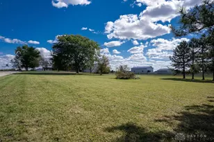 7210 N Bollinger Rd, Conover, OH 45317 - Photo 9