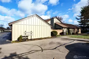 6070 Hackamore Trail, Dayton, OH 45459 - Photo 3