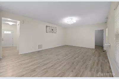 1349 Senna Street, Tipp City, OH 45371 - Photo 9