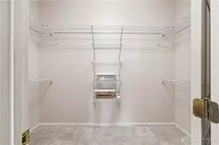 1124 Napa Ridge, Dayton, OH 45458 - Photo 25